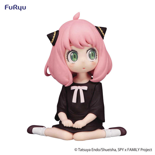 Spy x Family Anya Forger Sitting On Floor Noodle Stopper Figure
