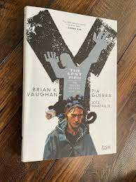 Y The Last Man Deluxe Edition Hardcover Volume 01 (Jun080308) (Mature)