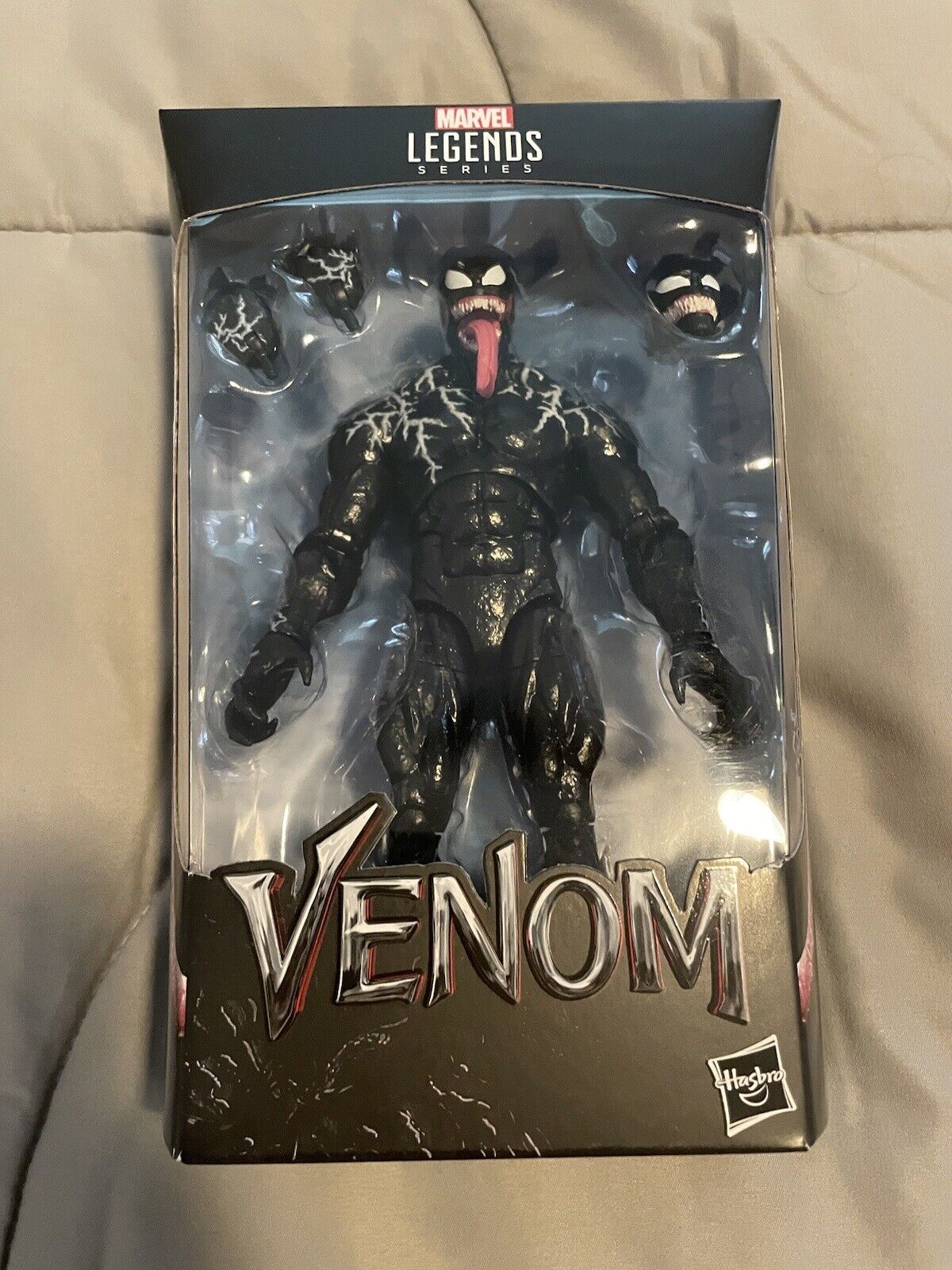 Marvel Legends: Venom